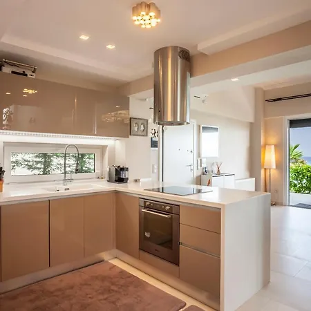 Villa Seafront Luxury Almyra, Chalkidiki *