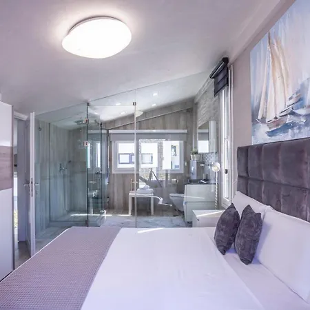 Seafront Luxury Almyra, Chalkidiki Villa Polychrono