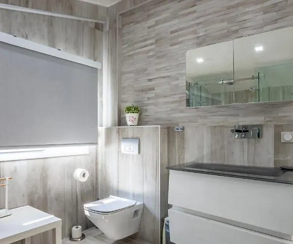 Seafront Luxury Almyra, Chalkidiki Villa