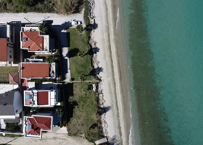 Villa Seafront Luxury Almyra, Chalkidiki *